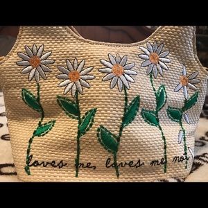 Daisy handbag🌼